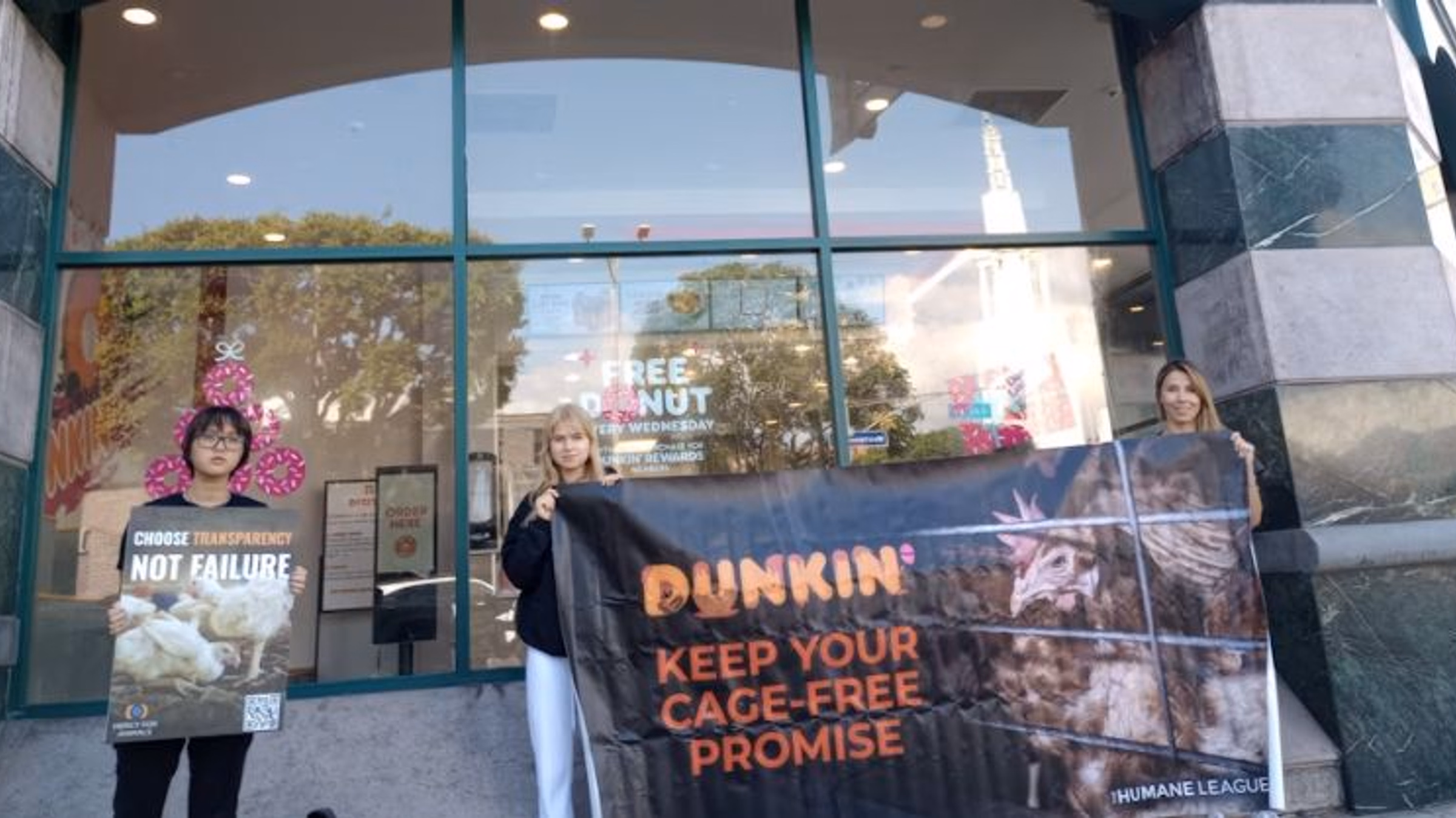 Dunkin' End Cruel Cages Demo + Vegan Tacos at Tocaya