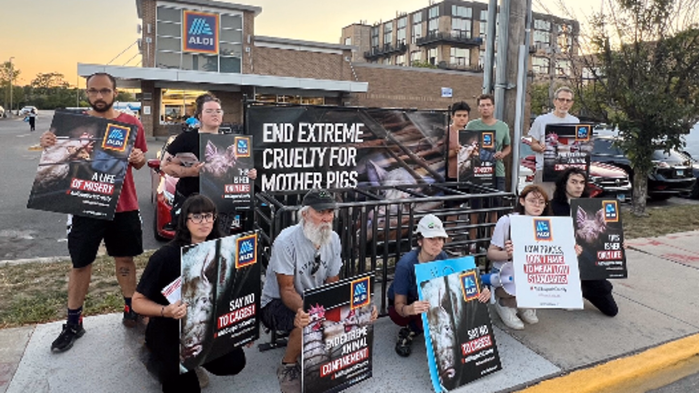 Protest Aldi's Support of Cruel Cages (Shrewsbury, NJ)