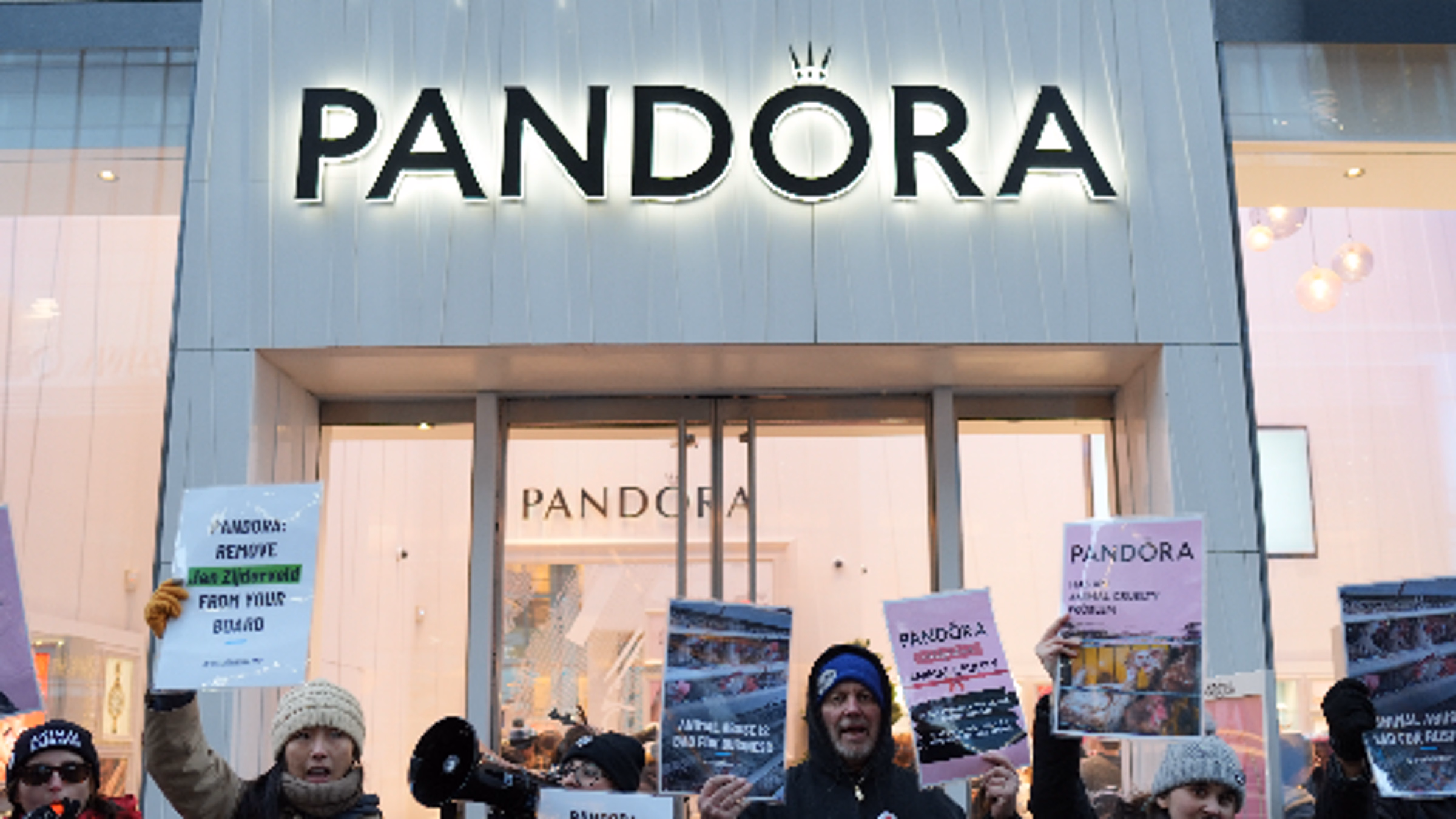 Protest Pandora's Ties to Animal Cruelty (San Antonio, TX)