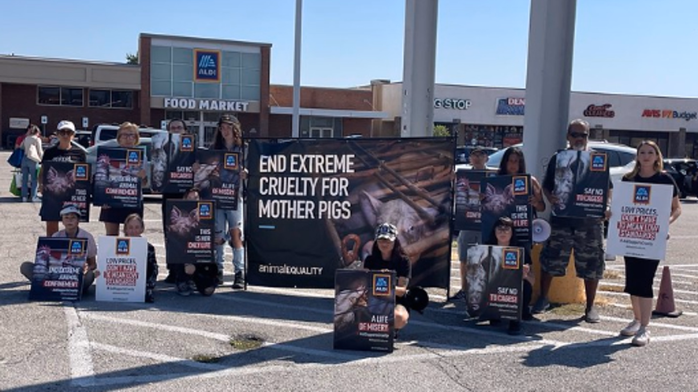 Protest Aldi's Animal Cruelty (Pittsburgh)